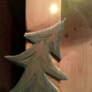 Baum Detail am Adventsschaukasten